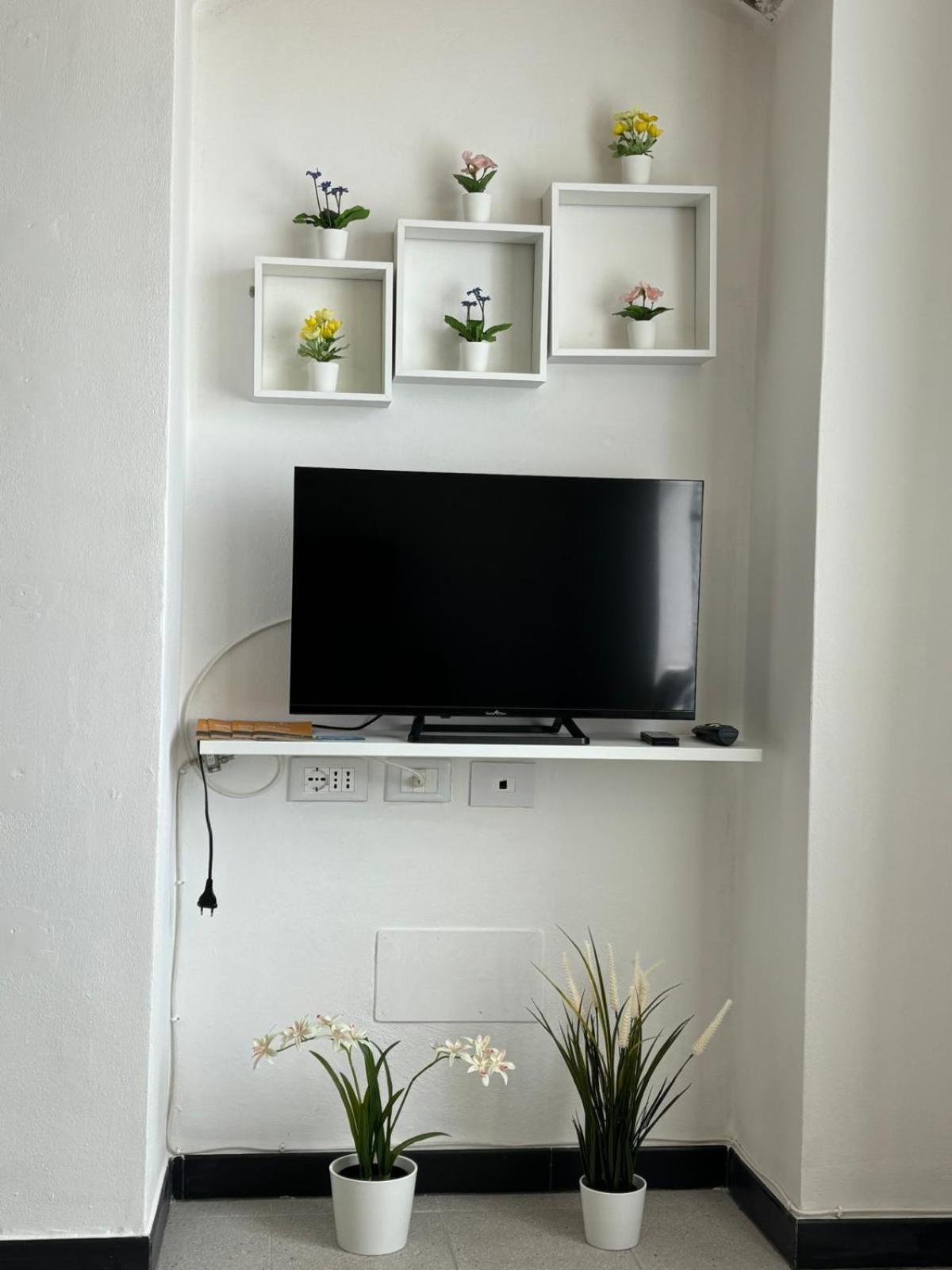 La Casa Di Adry Apartment ริโอมัจโจเร ภายนอก รูปภาพ